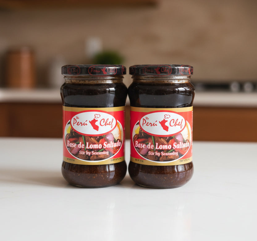 Two jars of 'Peró Chef' sauce on a store shelf with a price tag.